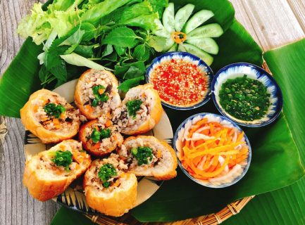 Bánh mì hấp – Món ăn độc đáo của bánh mì Việt